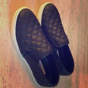 Steve Madden Flat Shoes